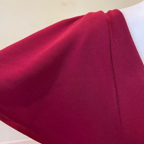 Sexy burgundy dress size medium V-neck - Picture 8 of 9